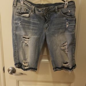 Silver Suki Jean shorts 32x11